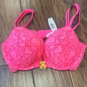 Victoria’s Secret Lace bra